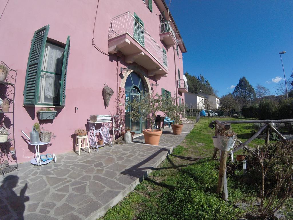 Bed and Breakfast La Casa Dei Carrai Питильяно Экстерьер фото