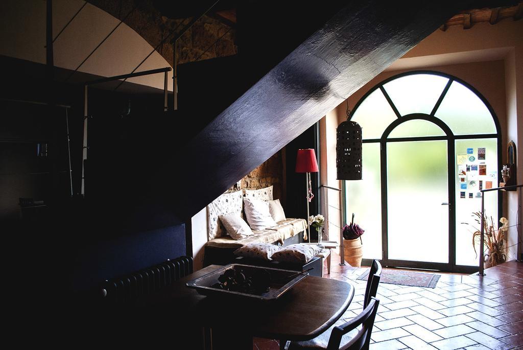 Bed and Breakfast La Casa Dei Carrai Питильяно Экстерьер фото